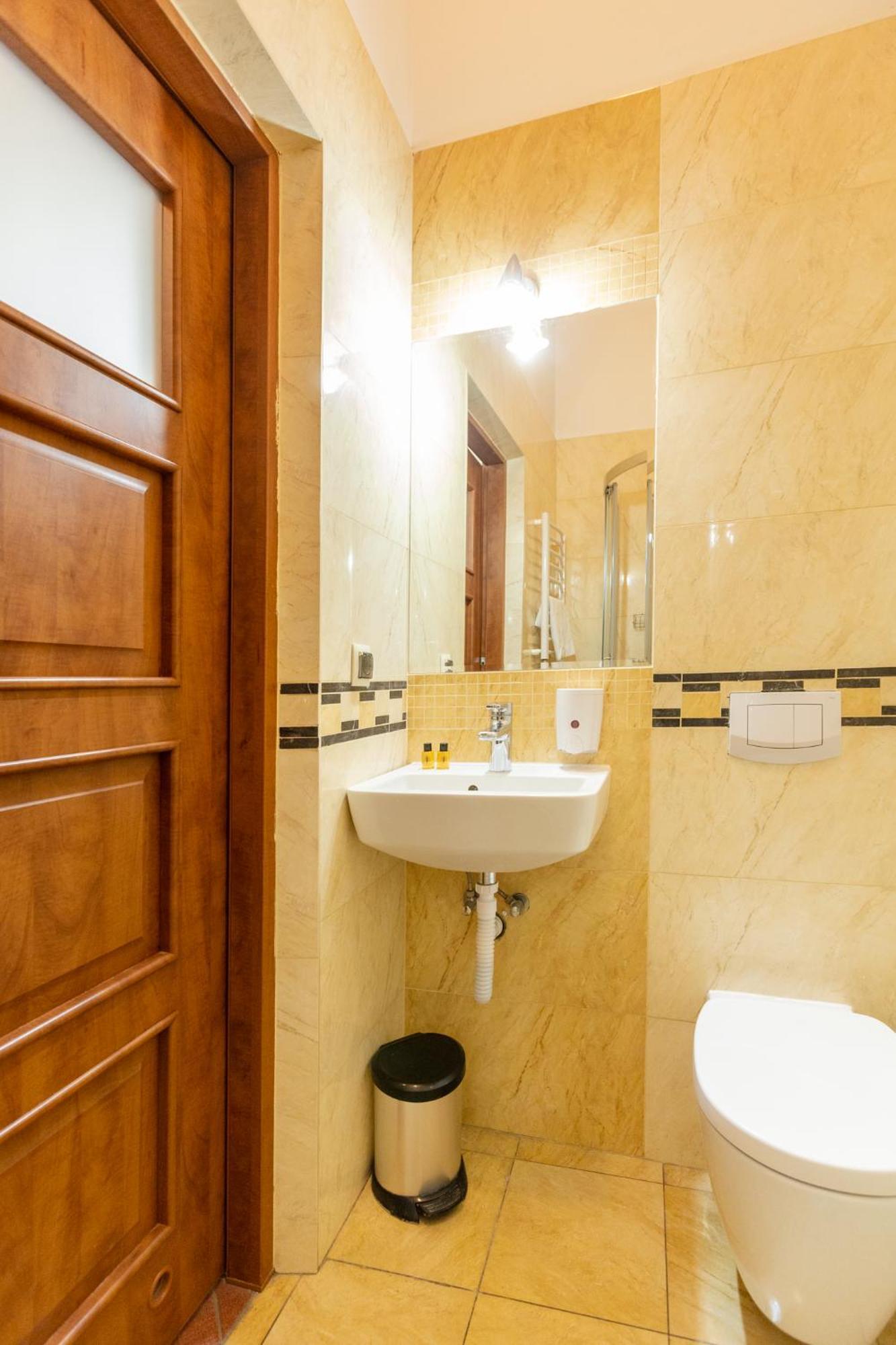 Od Kuchni - Apartamenty Lublin Exterior foto
